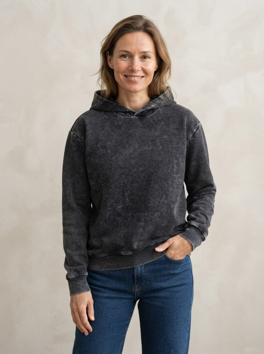 Hættetrøje dame i bomuldsblanding med vasket look, løs pasform og nedhængte skuldre, Sort