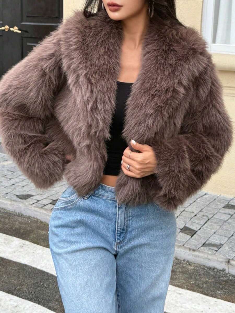 Jakke dame i fyldig kunstpels med stor krave, kort og foret, Brun, billede 2