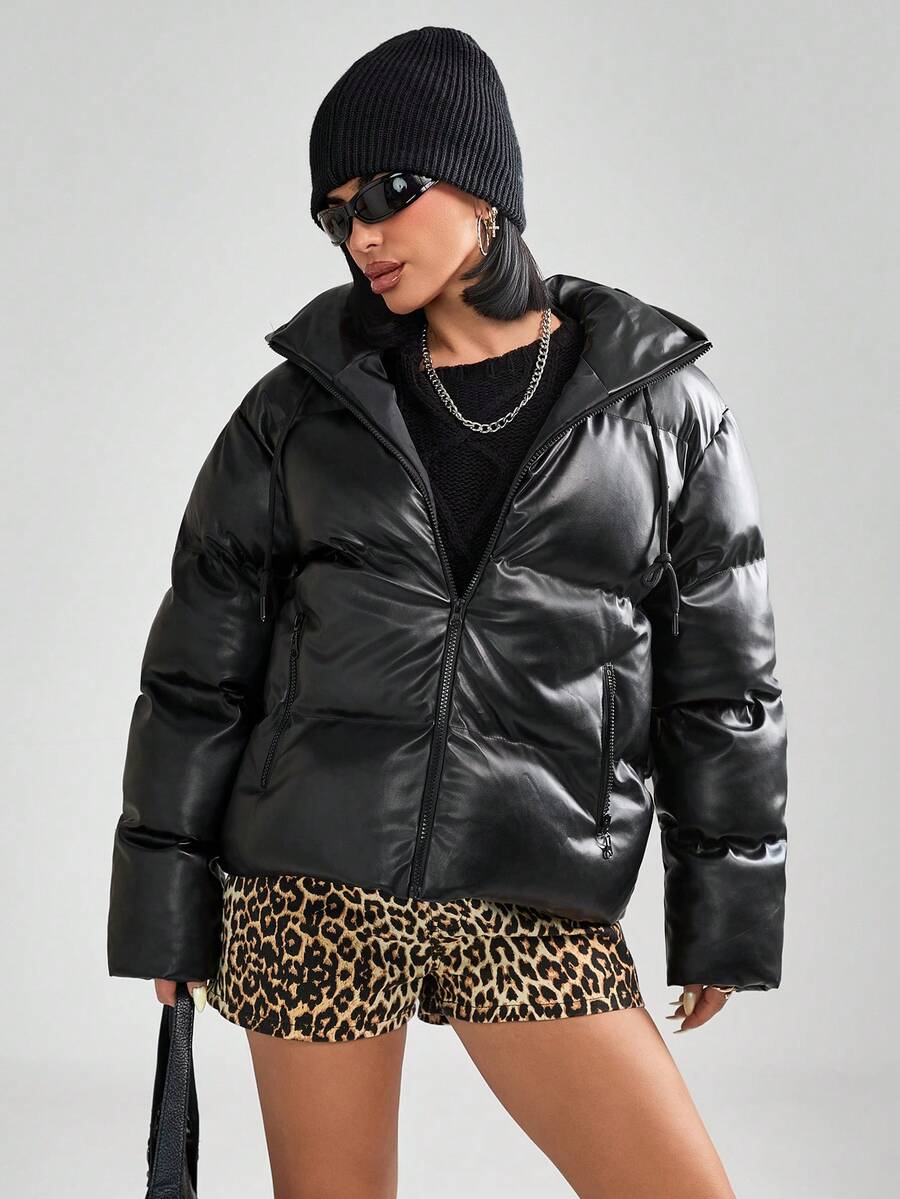 Puffer jakke dame med hætte, blank overflade og lynlåslommer, kort og vatteret, Sort, billede 6