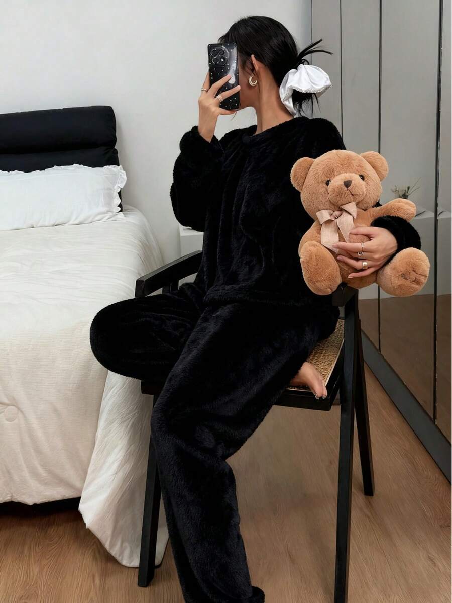 Pyjamas dame i tyk og blød fleece, løs top med rund hals og bukser med elastik, Sort, billede 6