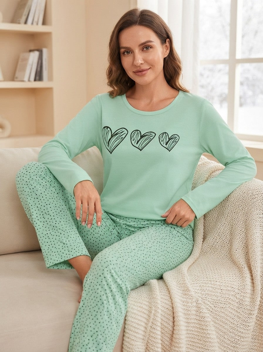 Pyjamas dame med hjerteprint, langærmet top med rund hals og lange bukser med lige ben, Mintgrøn