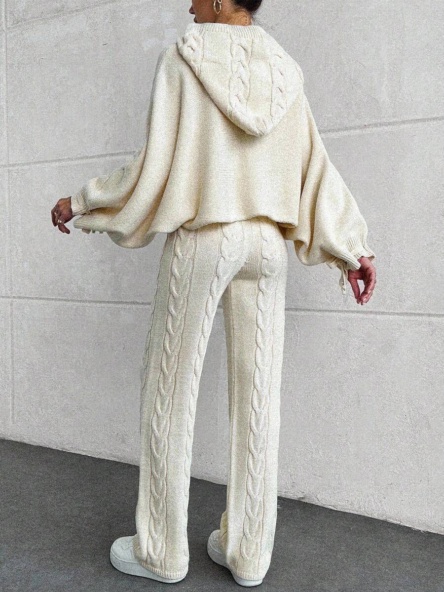 Strikket sæt dame i kabelstrik med kort oversize hættetrøje og vide bukser, Beige, billede 8