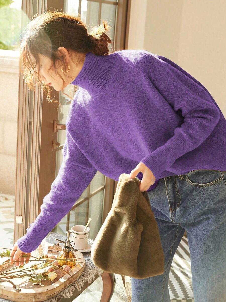 Striktrøje dame med høj hals og nedhængte skuldre, blød og luftig pullover i afslappet pasform, Lilla, billede 9