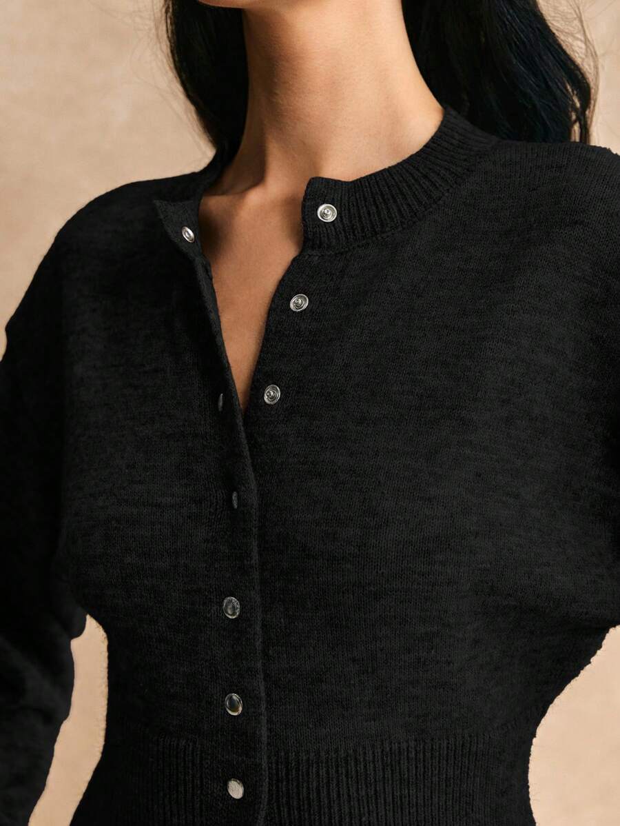Striktrøje dame med trykknapper, kort cardigan i slim fit med bred ribkant, Sort, billede 2
